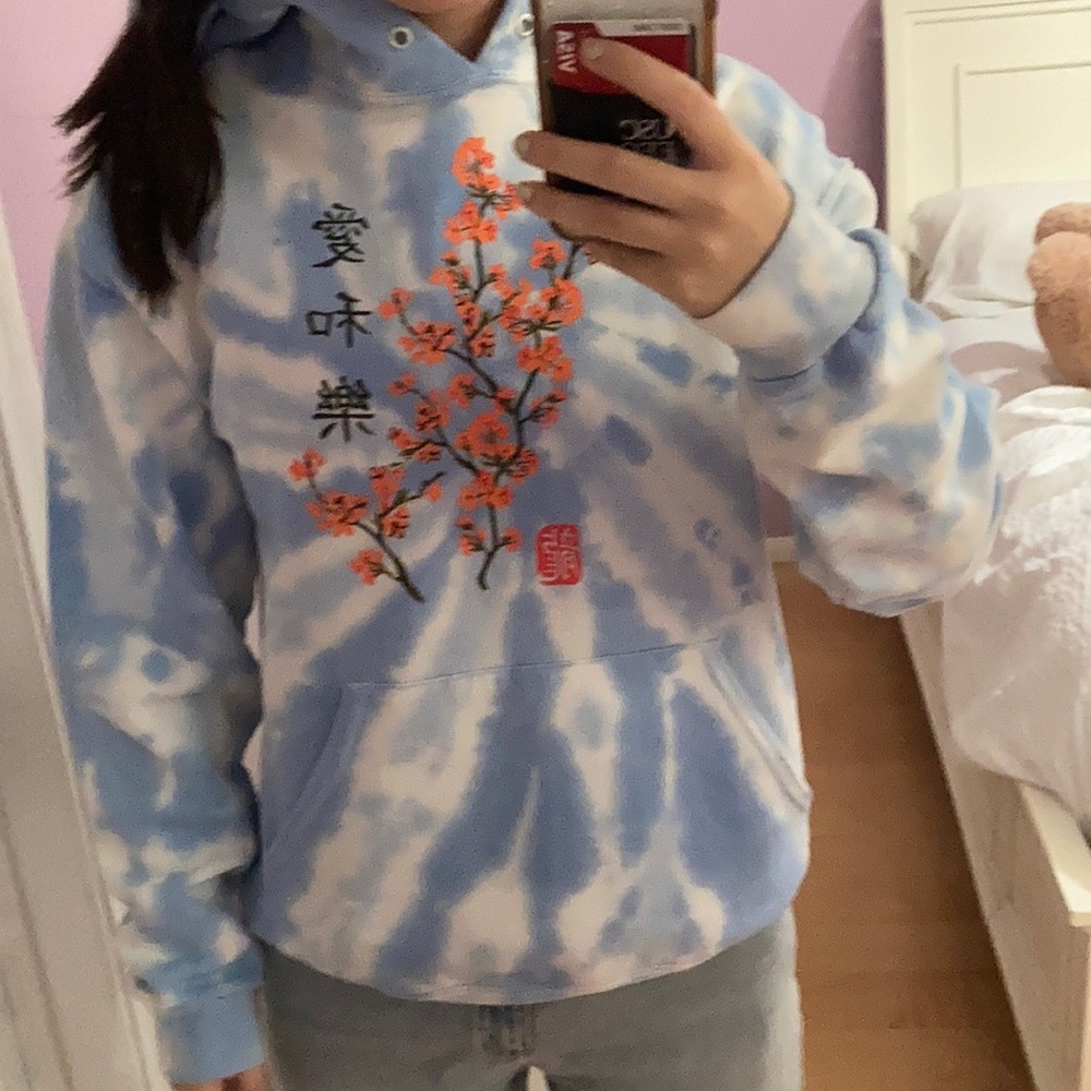 Tie dye blue sweatshirt cherry blossom
